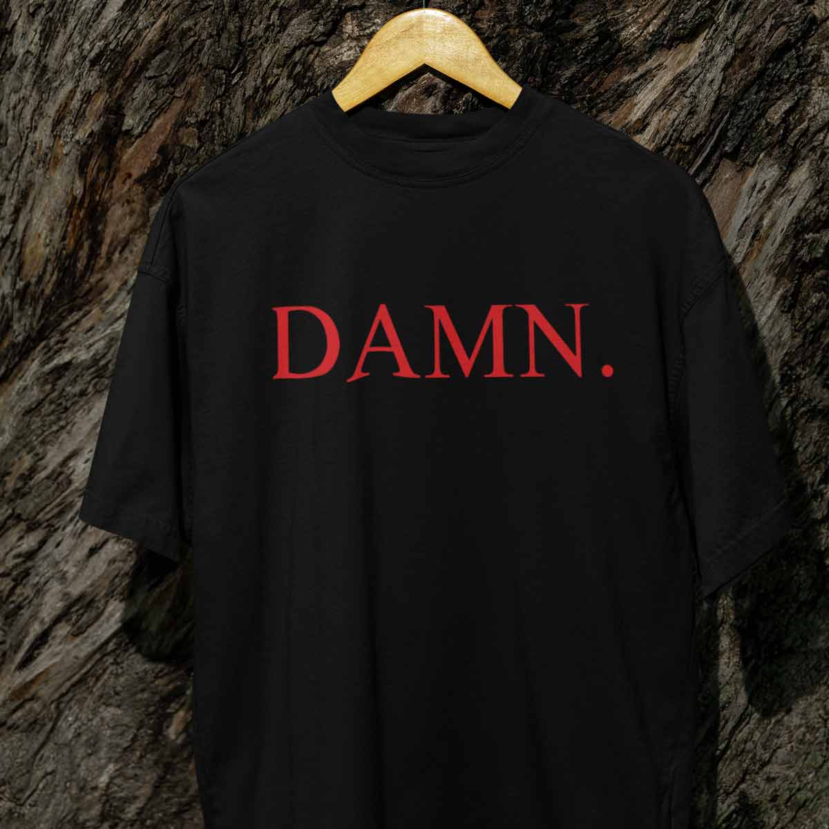 Playera Damn Logo | Negro