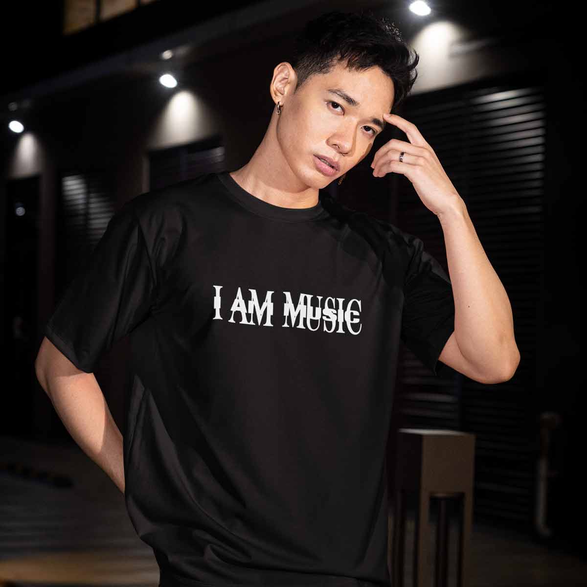 Playera I Am Music | Negro