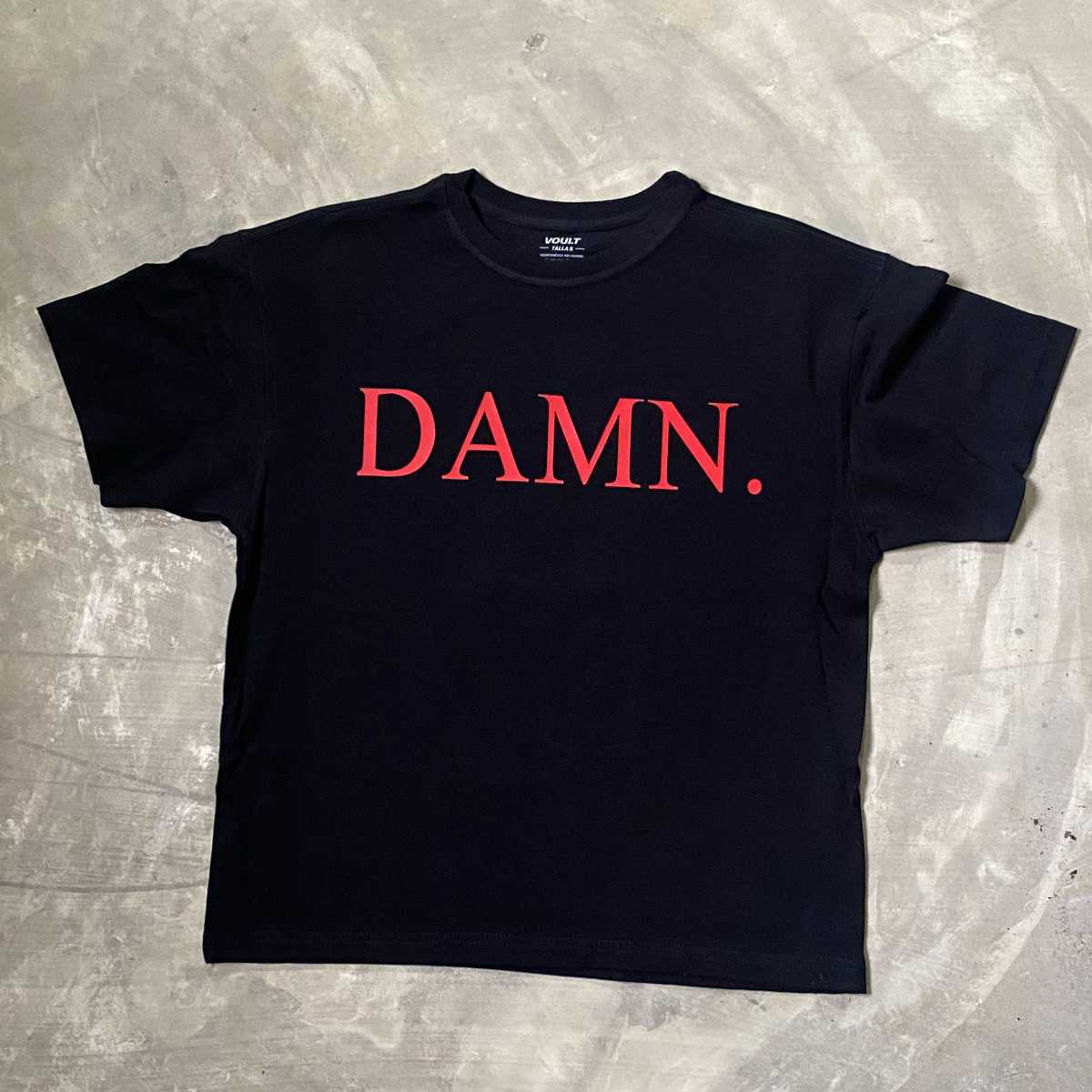 Playera Damn Logo | Negro